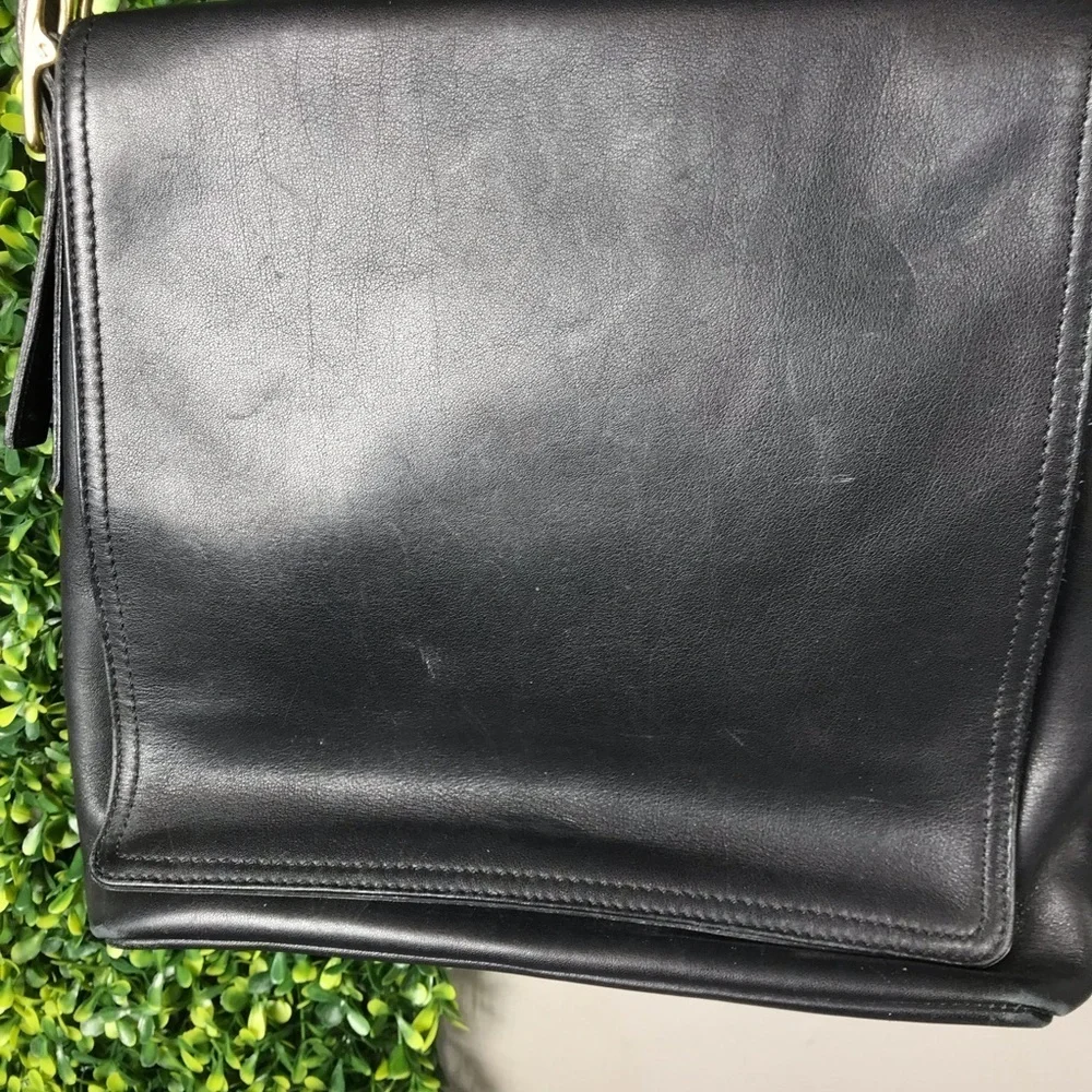 Vintage Coach Black Leather Bag - Picture 6 of 11